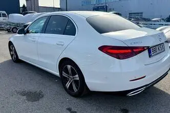Mercedes-Benz C 220, гибрид, автомат, задний привод