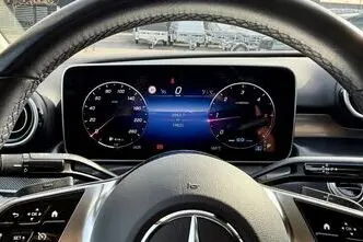 Mercedes-Benz C 220, гибрид, автомат, задний привод