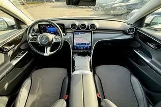 Mercedes-Benz C 220, гибрид, автомат, задний привод