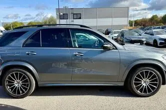Mercedes-Benz GLE 300, automatic, four-wheel drive