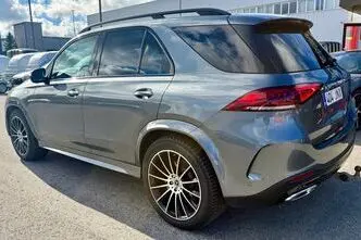 Mercedes-Benz GLE 300, automatic, four-wheel drive