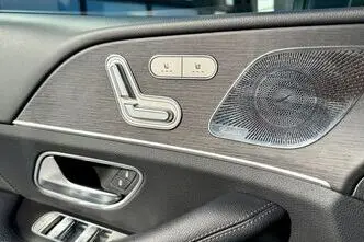 Mercedes-Benz GLE 300, automatic, four-wheel drive