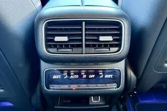 Mercedes-Benz GLE 300, automatic, four-wheel drive