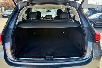 Mercedes-Benz GLE 300, automatic, four-wheel drive