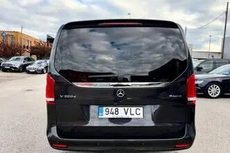 Mercedes-Benz V 300, 2.0, 174 kW, diesel, automatic, four-wheel drive