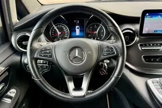 Mercedes-Benz V 300, 2.0, 174 kW, diesel, automatic, four-wheel drive
