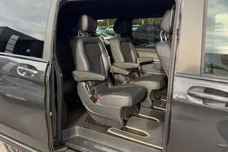 Mercedes-Benz V 300, 2.0, 174 kW, diesel, automatic, four-wheel drive