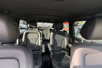 Mercedes-Benz V 300, 2.0, 174 kW, diesel, automatic, four-wheel drive