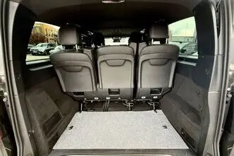 Mercedes-Benz V 300, 2.0, 174 kW, diesel, automatic, four-wheel drive