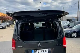 Mercedes-Benz V 300, 2.0, 174 kW, diesel, automatic, four-wheel drive