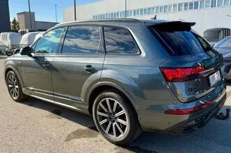 Audi Q7, гибрид, автомат, полный привод