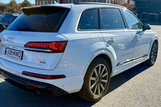 Audi Q7, 3.0, 210 kW, дизель, автомат, полный привод