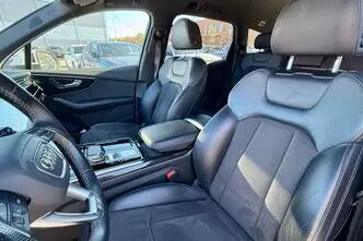 Audi Q7, 3.0, 210 kW, дизель, автомат, полный привод