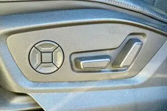 Audi Q7, 3.0, 210 kW, дизель, автомат, полный привод