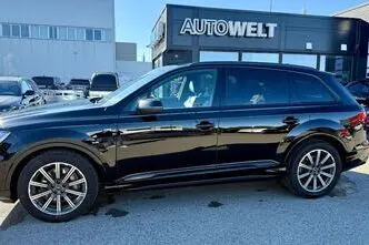 Audi Q7, гибрид, автомат, полный привод