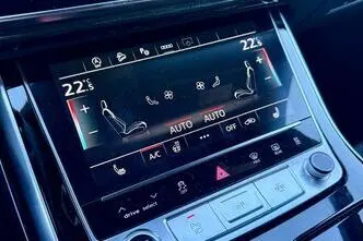 Audi Q7, гибрид, автомат, полный привод