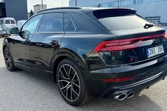 Audi SQ8, petrol, automatic, four-wheel drive
