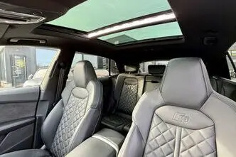 Audi SQ8, petrol, automatic, four-wheel drive