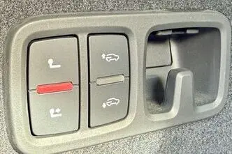 Audi SQ8, petrol, automatic, four-wheel drive