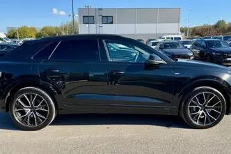 Audi Q8, automatic, four-wheel drive
