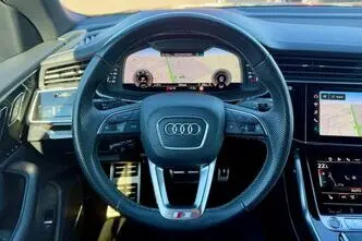 Audi Q8, automatic, four-wheel drive