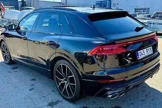 Audi SQ8, petrol, automatic, four-wheel drive
