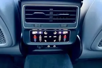 Audi SQ8, petrol, automatic, four-wheel drive