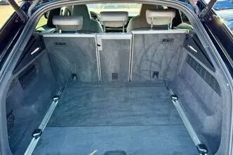 Audi SQ8, petrol, automatic, four-wheel drive