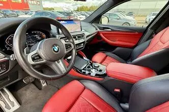 BMW X4, hybrid, automatic, four-wheel drive