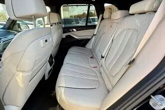 BMW X5, 3.0, 294 kW, diesel, automatic, four-wheel drive