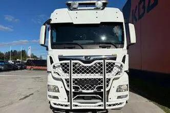 MAN TGX 26.640 6x4, 471 kW, diesel, automatic
