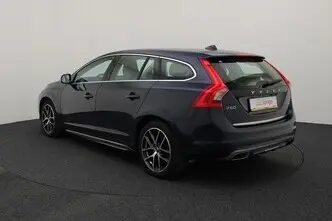 Volvo V60, 2.4, 158 kW, подключаемый гибрид, автомат, полный привод