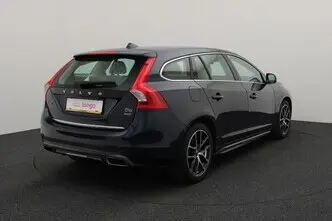 Volvo V60, 2.4, 158 kW, подключаемый гибрид, автомат, полный привод