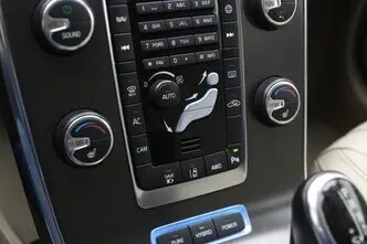 Volvo V60, 2.4, 158 kW, подключаемый гибрид, автомат, полный привод