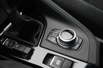 BMW X1, 2.0, 141 kW, бензин, автомат, передний привод
