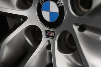 BMW X1, 2.0, 141 kW, бензин, автомат, передний привод