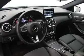 Mercedes-Benz A 180, 1.6, 90 kW, petrol, automatic, front-wheel drive