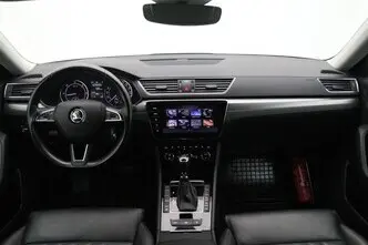 Škoda Superb, 1.6, 88 kW, diesel, automatic, front-wheel drive