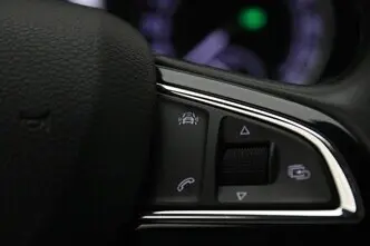 Škoda Superb, 1.6, 88 kW, diesel, automatic, front-wheel drive