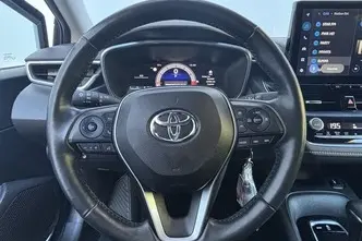 Toyota Corolla, 1.5, 92 kW, petrol, automatic, front-wheel drive