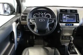 Toyota Land Cruiser, 2.8, 150 kW, diesel, automatic, four-wheel drive