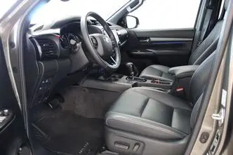 Toyota Hilux, 2.8, 150 kW, diesel, automatic, four-wheel drive