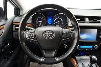 Toyota Avensis, 1.8, 108 kW, petrol, automatic, front-wheel drive