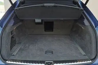 Bentley Bentayga, 4.0, 404 kW, petrol, automatic, four-wheel drive