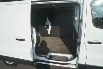 Renault Trafic, 1.6, 89 kW, дизель, механическая, передний привод