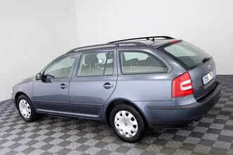 Škoda Octavia, 1.6, 101 kW, бензин, механическая, передний привод