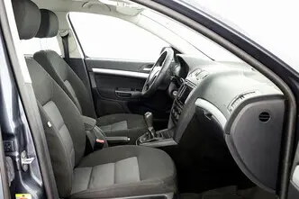 Škoda Octavia, 1.6, 101 kW, бензин, механическая, передний привод