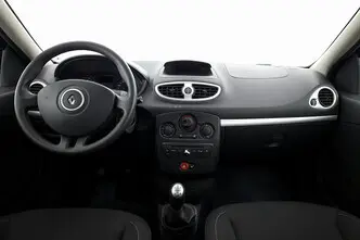 Renault Clio, 1.1, 74 kW, petrol, manual, front-wheel drive