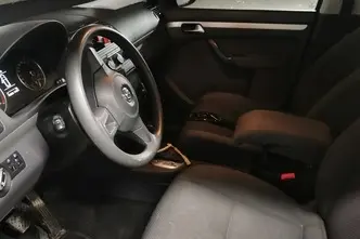 Volkswagen Touran, 1.6, 77 kW, дизель, автомат, передний привод