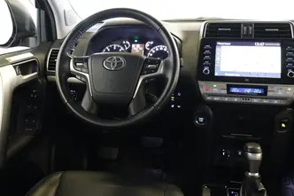 Toyota Land Cruiser, 2.8, 150 kW, diesel, automatic, four-wheel drive